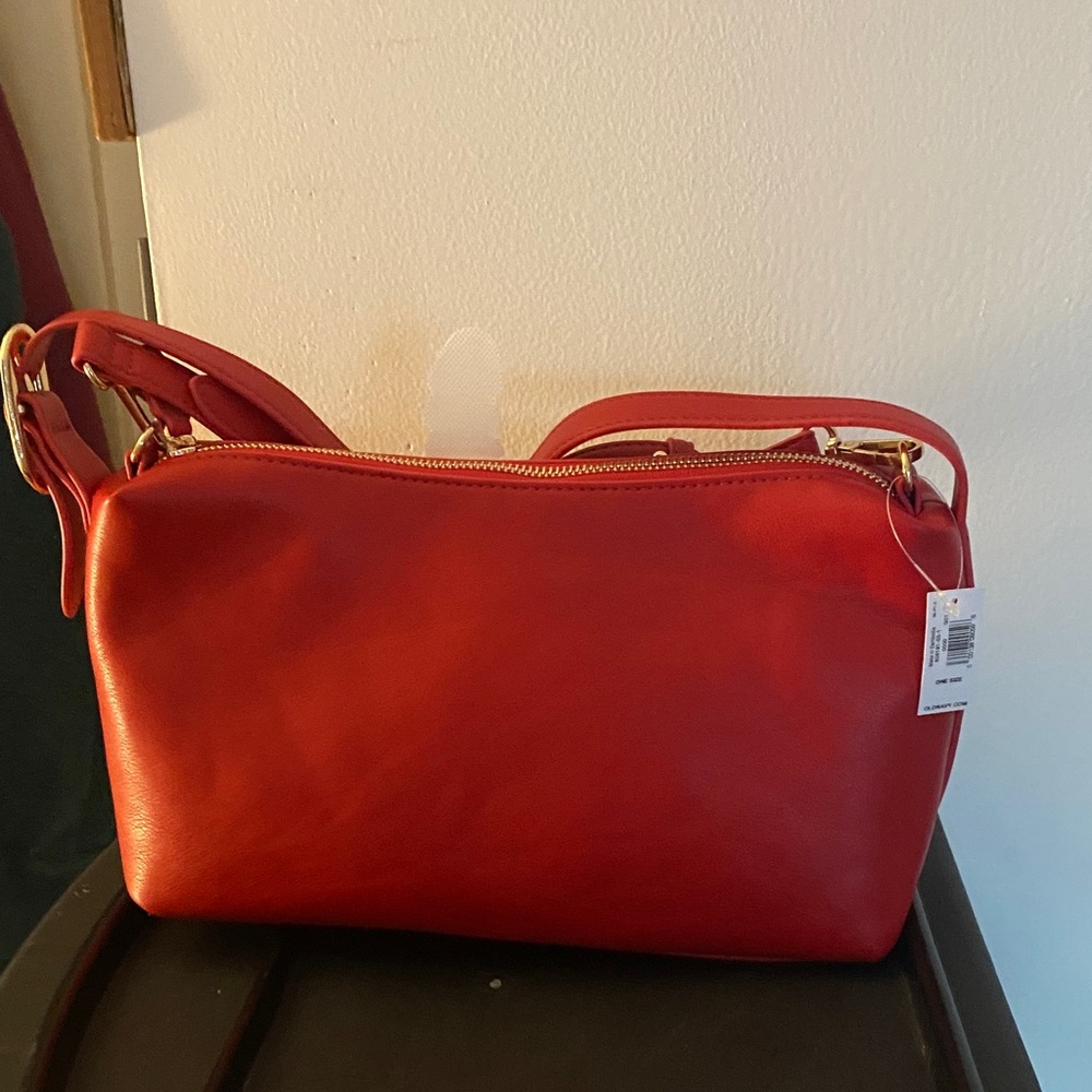 Elegant Red Leather Women's Bag